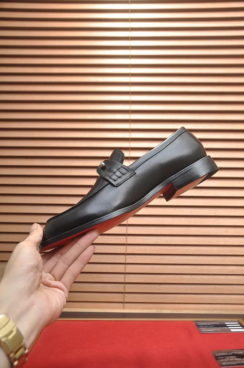Men's shoes 💰620💶 [Chrstian Loubotin] Red-soled shoes 💋Original mold opening, the highest version on the market, purely handmade ➕Imported cowhide uppers, first-layer water-dyed cowhide lining! Original EU high-gloss outsole. 38 to 45 (45 customized)